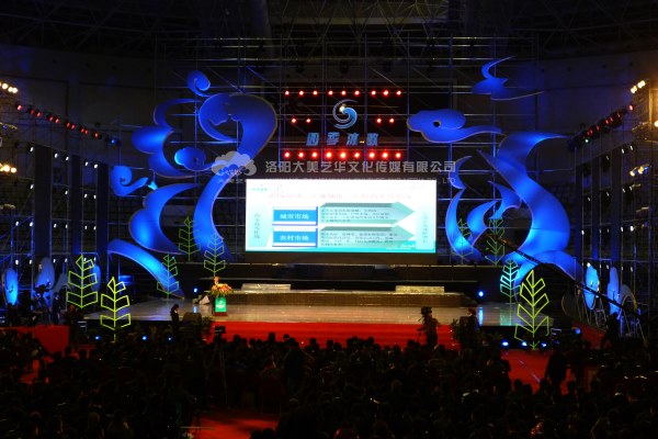 1513906498352080.jpg 1503306218926525.jpg